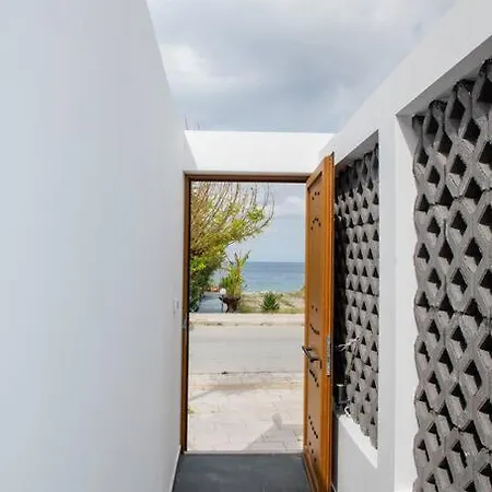 Sunwaves Beach Studio II Ialysos  Extérieur photo