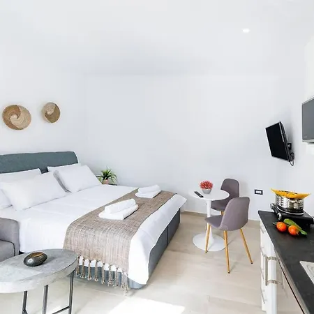 Sunwaves Beach Studio II Ialysos  Extérieur photo