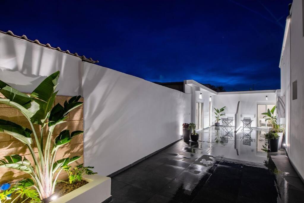 Sunwaves Ii Appartement *